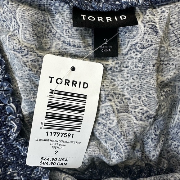 Torrid Challis Off The Shoulder Romper Size 2 2X 18-20 Blue Medallion Stretch - Picture 2 of 11
